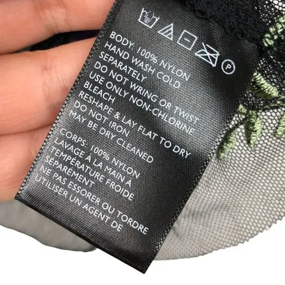 Urban Outfitters | Embroidered Sheer Mesh Shirt Boho - Picture 7 of 8